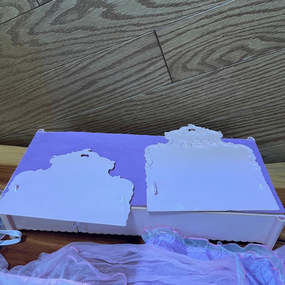 Vintage Barbie Canopy Bed Pink Purple Furniture Replacement Parts Lot Incomplete - Picture 13 of 13